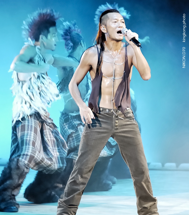 _DSC5944.jpg - 草蜢2006演唱會