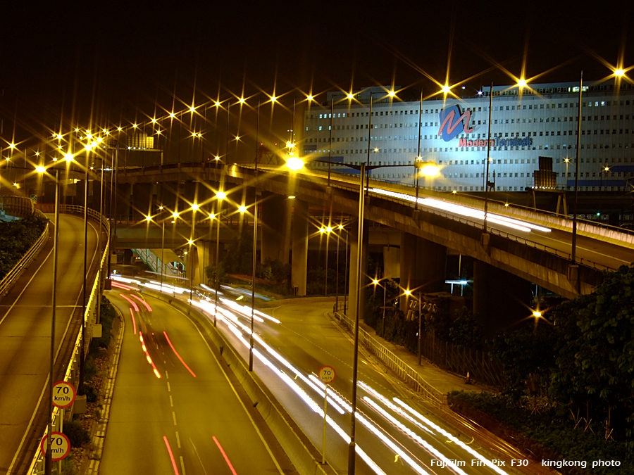 DSCF0951.JPG - Night Shot