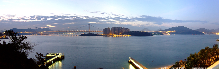 DSCF2781.JPG - Night Shot