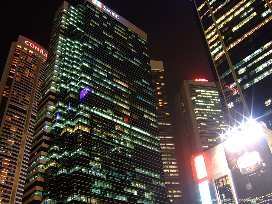 DSCF3126.JPG - Night Shot