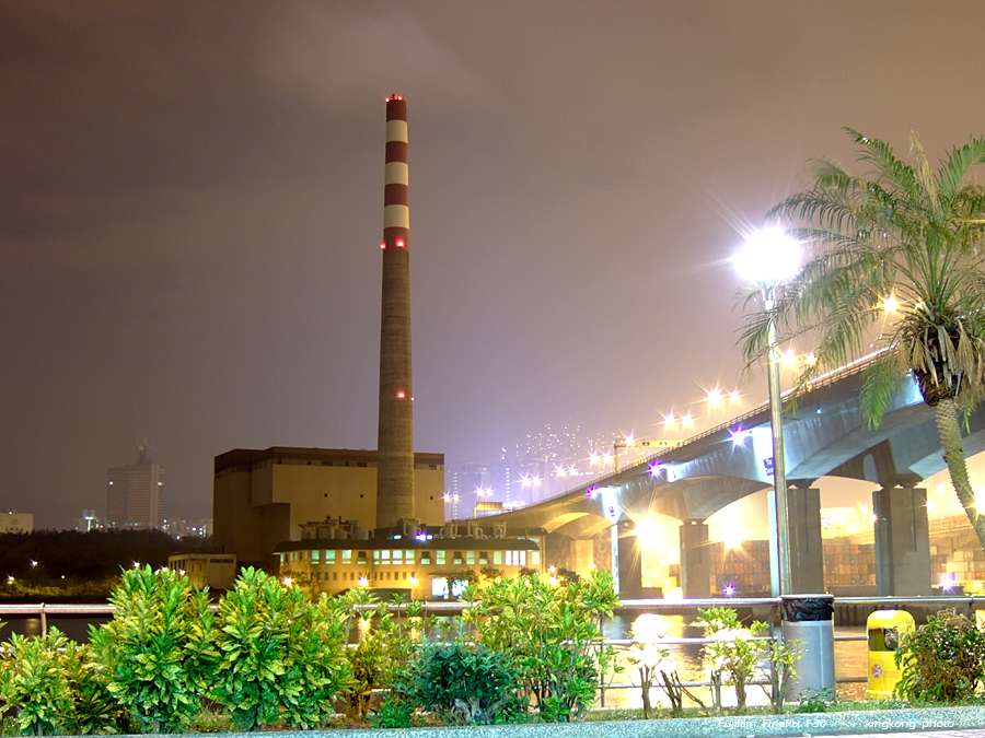 DSCF4632.JPG - Night Shot
