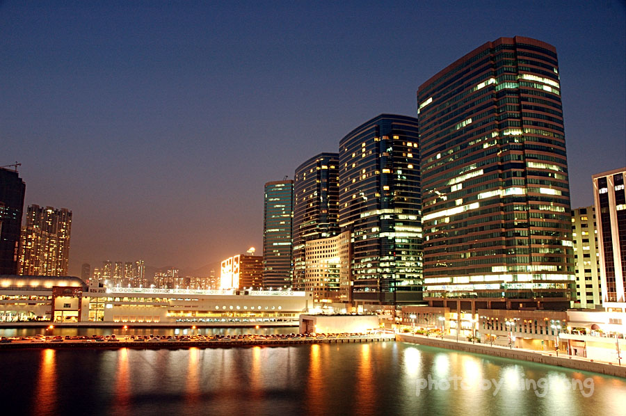 DSC_5836.jpg - Night Shot
