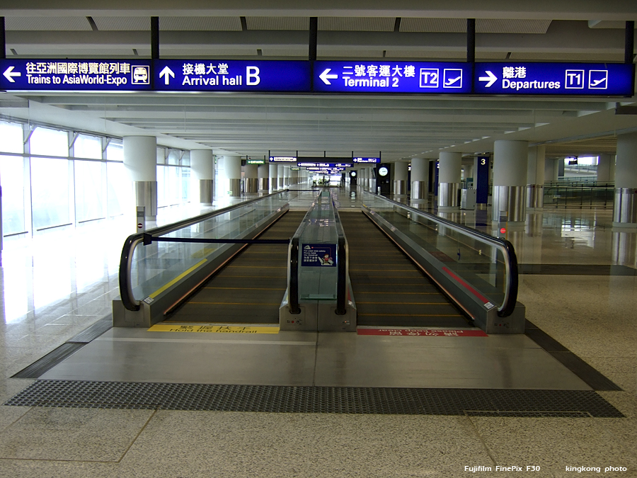 DSCF2700.JPG - Hong Kong Airport