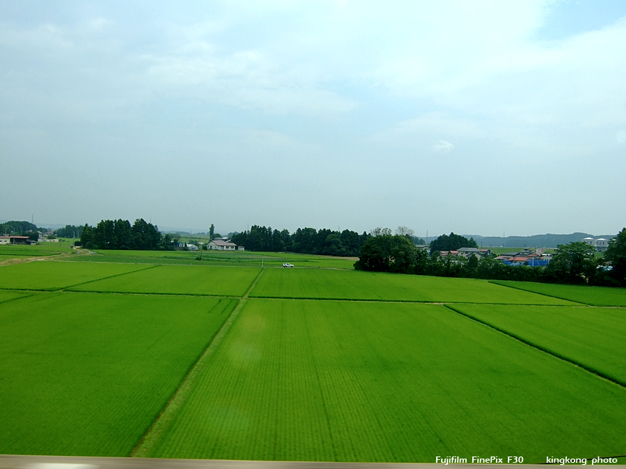 DSCF7506.jpg - 新幹線疾風號, 八戶 --> 仙台