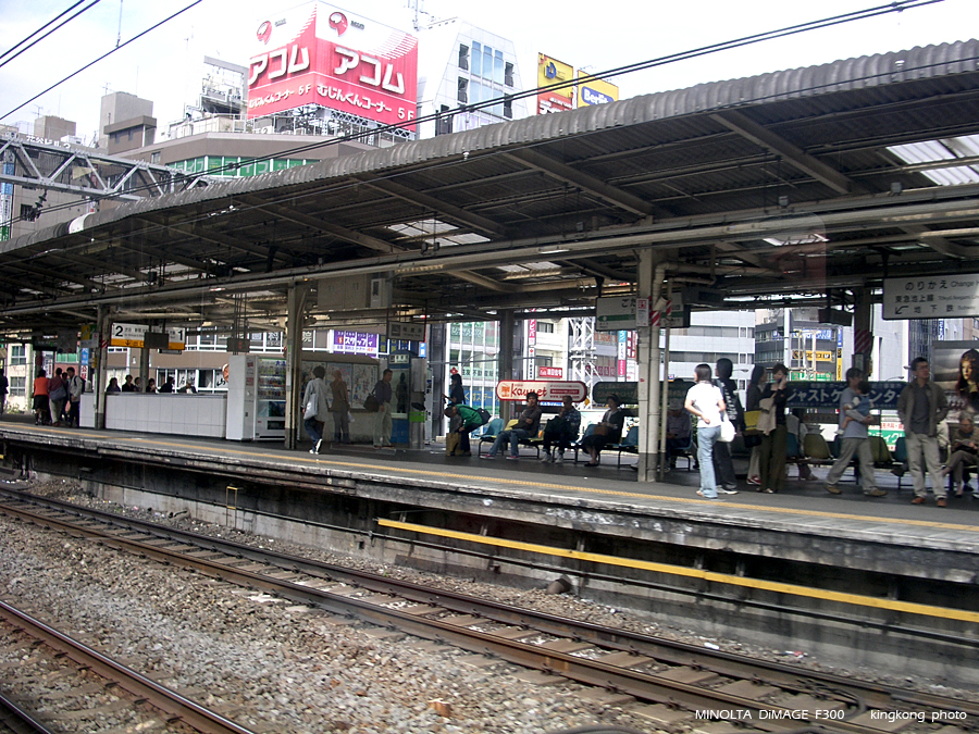 PICT0360.JPG - JR車箱