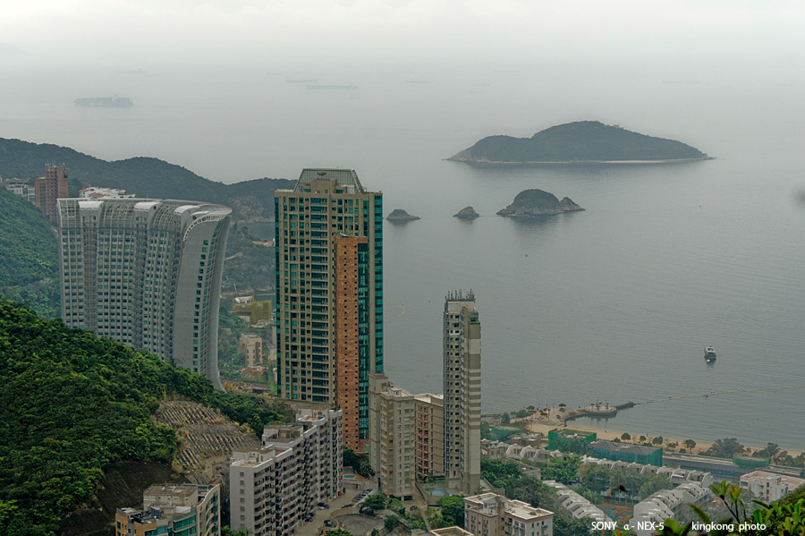 _DSC5384.jpg - Taken at Latitude/Longitude:22.242660/114.200667. 1.04 km North Repulse Bay Southern Hong Kong   (Map link) 