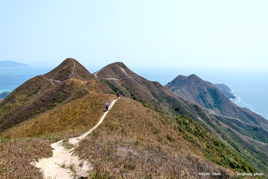 _DSC8228.jpg - Taken at Latitude/Longitude:22.430389/114.382622.  km       (Map link) 