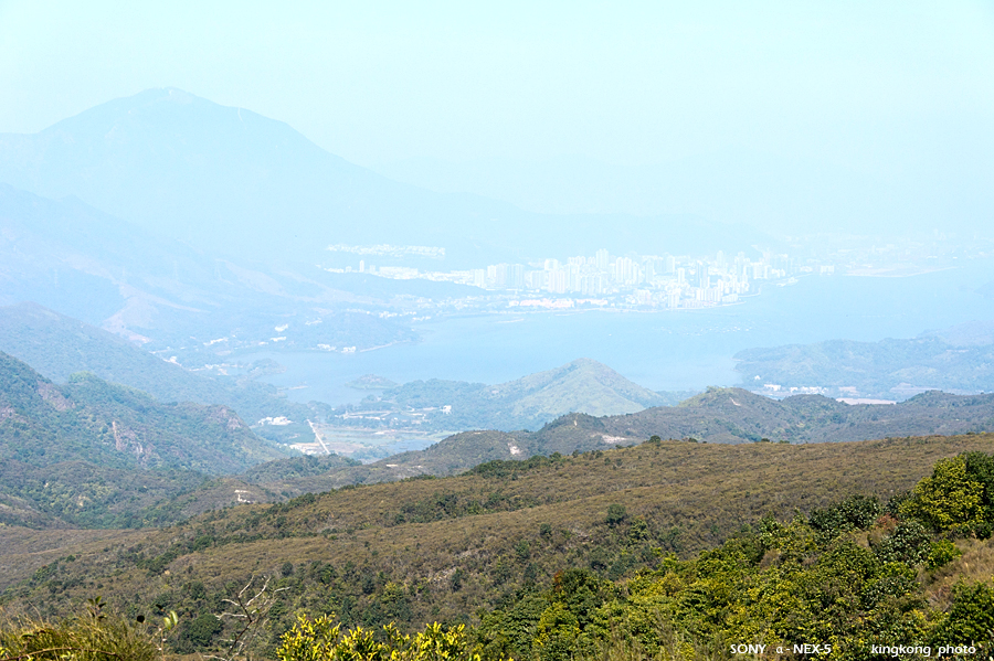 _DSC6483.jpg - Taken at Latitude/Longitude:22.492410/114.202410. 1.04 km North Nam Shan Mei  Hong Kong   (Map link) 