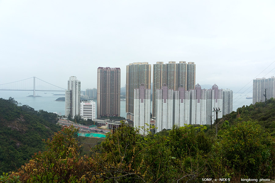 _DSC1506.jpg - Taken at Latitude/Longitude:22.372865/114.063960. 1.20 km South Tsing Fai Tong  Hong Kong   (Map link) 