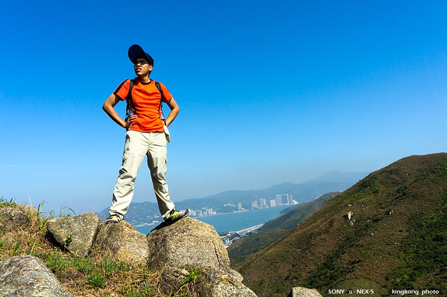 _DSC4311.jpg - Taken at Latitude/Longitude:22.319962/114.022842. 0.73 km North-East Sam Pak  Hong Kong   (Map link) 