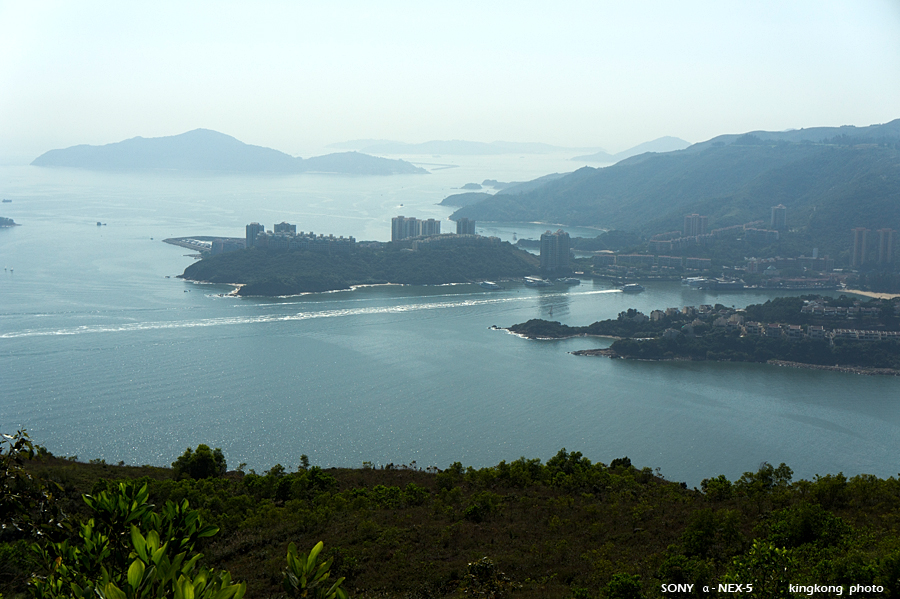 _DSC4328.jpg - Taken at Latitude/Longitude:22.316658/114.019096. 0.25 km East Sam Pak  Hong Kong   (Map link) 