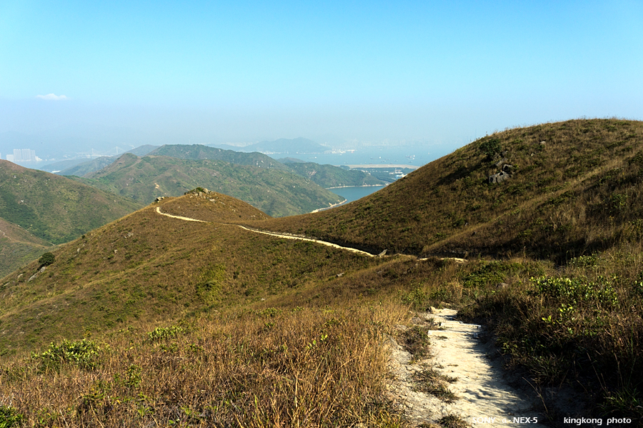 _DSC4398.jpg - Taken at Latitude/Longitude:22.304405/114.001285. 1.66 km West Nim Shue Wan Tsuen  Hong Kong   (Map link) 