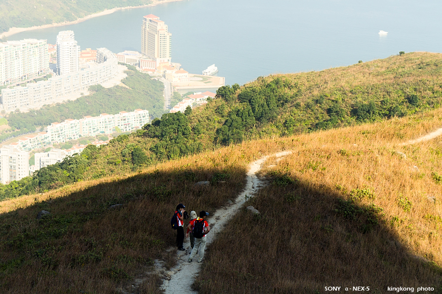 _DSC4446.jpg - Taken at Latitude/Longitude:22.300714/114.003373. 1.37 km West Nim Shue Wan Tsuen  Hong Kong   (Map link) 