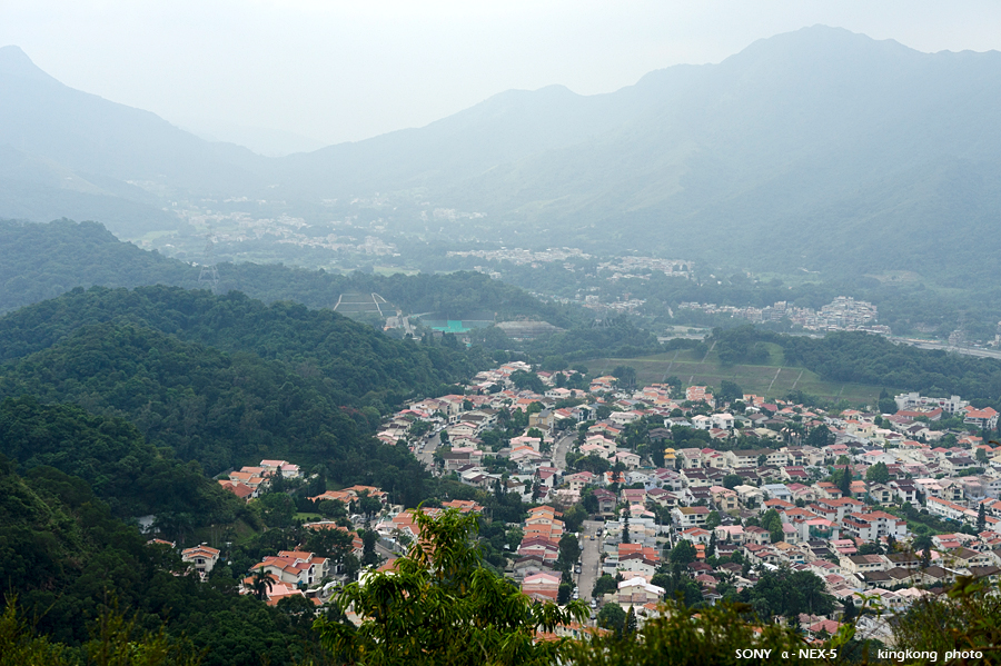 _DSC9616.jpg - Taken at Latitude/Longitude:22.465325/114.165851. 0.17 km South-West Nam Hang  Hong Kong   (Map link) 