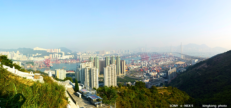 _DSC2860.jpg - Taken at Latitude/Longitude:22.345185/114.102549. 0.60 km South-East Tsing Yi Town  Hong Kong   (Map link) 