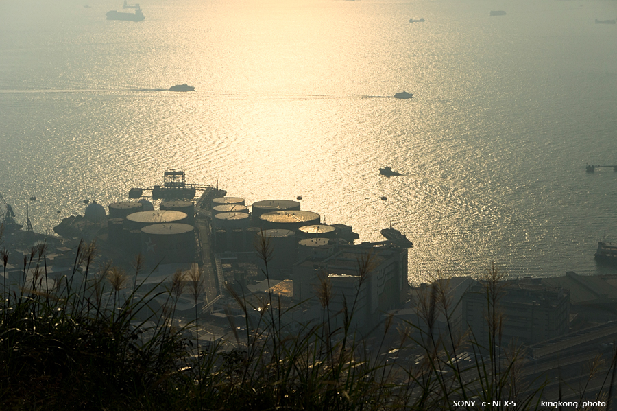 _DSC2872.jpg - Taken at Latitude/Longitude:22.344068/114.100182. 0.66 km South Tsing Yi Town  Hong Kong   (Map link) 