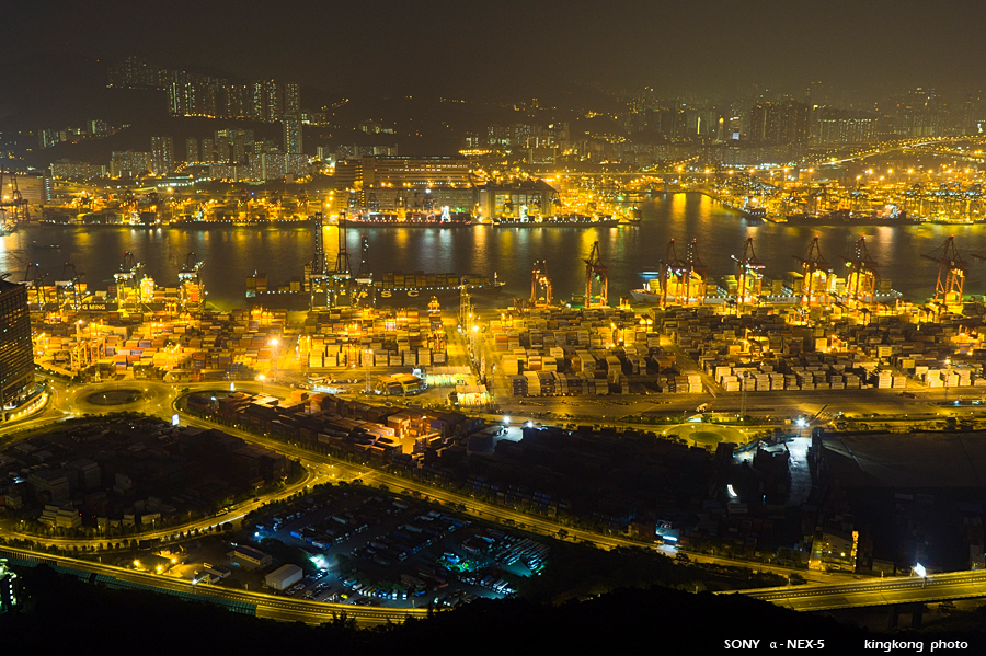 _DSC2954.jpg - Taken at Latitude/Longitude:22.336527/114.102007. 0.41 km North-East Chun Fa Lok  Hong Kong   (Map link) 